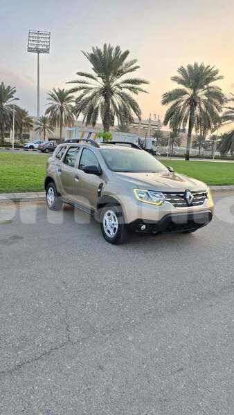Big with watermark renault duster masqat muscat 7735