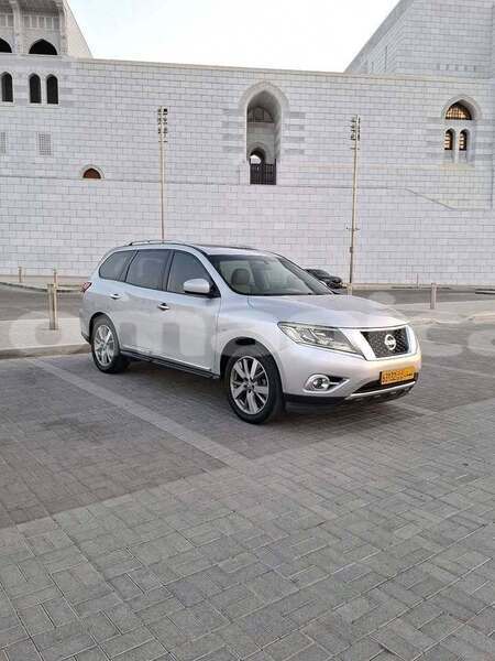 Big with watermark nissan pathfinder masqat muscat 7737