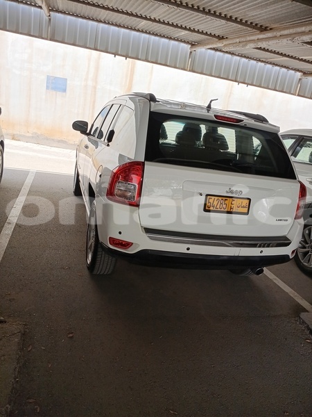 Big with watermark jeep compass masqat muscat 7739