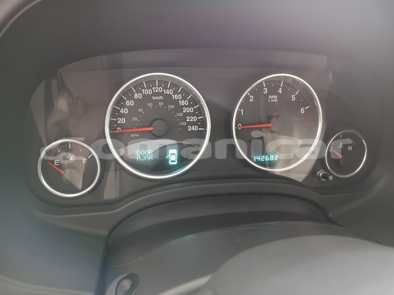 Big with watermark jeep compass masqat muscat 7739