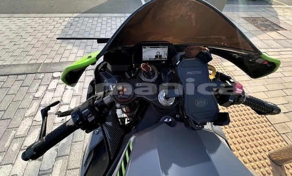 Buy Used Yamaha R1 Beige Bike in Muscat in Masqat Buy Used Yamaha R1 Beige Bike in Muscat in Masqat