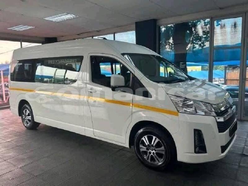 Big with watermark toyota hiace masqat muscat 7748