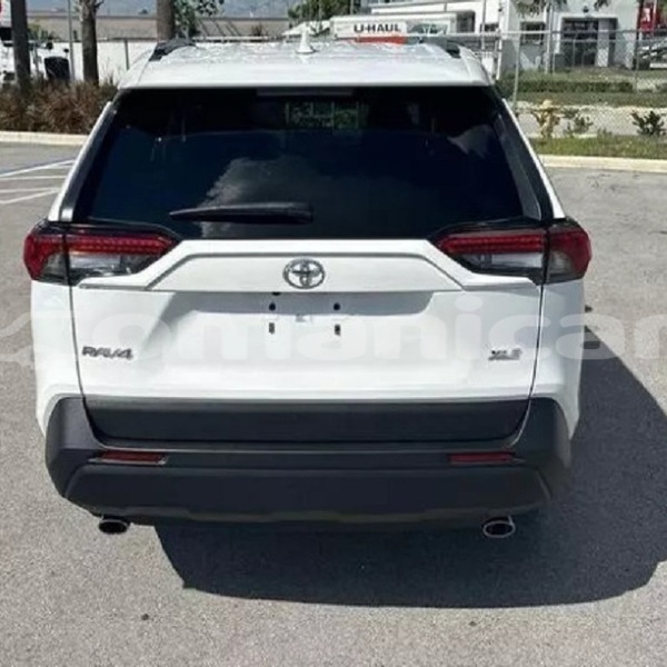 Big with watermark toyota rav4 al batinah barkah 7749