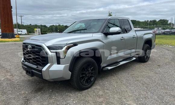 Buy Used Toyota Tundra Silver Car in al–Khaburah in al-Batinah Buy Used Toyota Tundra Silver Car in al–Khaburah in al-Batinah