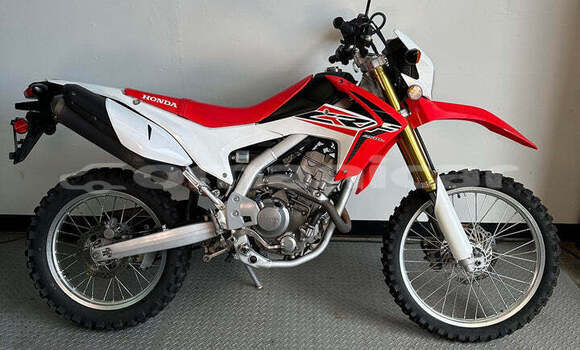 Buy Used Honda CRF Red Bike in al–Buraymi in adh-Dhahirah