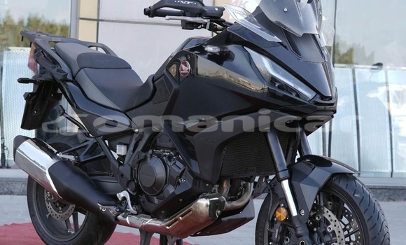 Buy Used Honda NT Black Bike in Muscat in Masqat