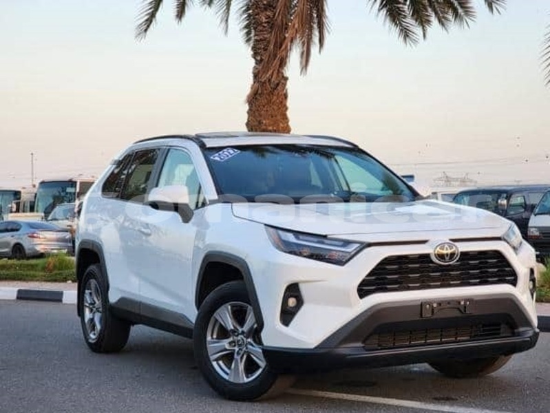 Big with watermark toyota rav4 masqat muscat 7759