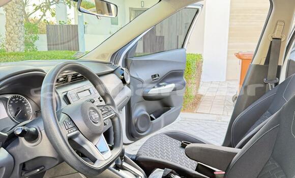 Buy Used Nissan Kix White Car in as–Sib in Masqat Buy Used Nissan Kix White Car in as–Sib in Masqat