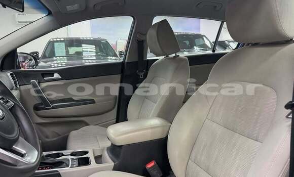 Buy Used Kia Sportage Blue Car in as–Suwayq in al-Batinah Buy Used Kia Sportage Blue Car in as–Suwayq in al-Batinah