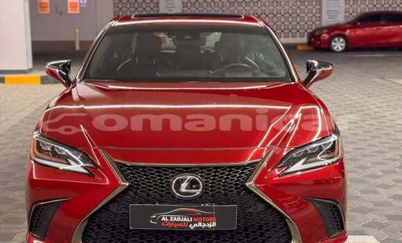 Buy Used Lexus ES Red Car in Bawshar in Masqat