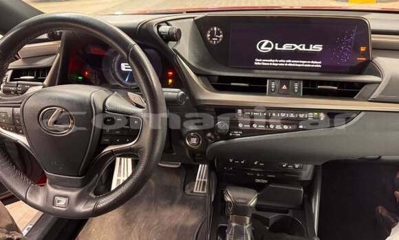 Buy Used Lexus ES Red Car in Bawshar in Masqat Buy Used Lexus ES Red Car in Bawshar in Masqat