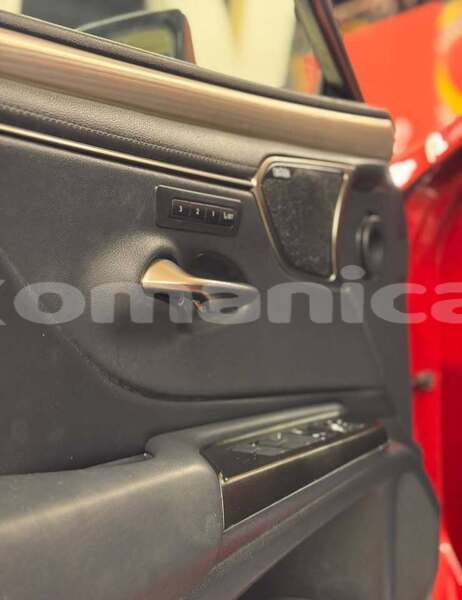 Big with watermark lexus es masqat bawshar 7776