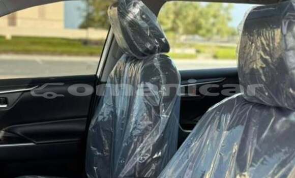 Buy Used Toyota RAV4 White Car in al–Khaburah in al-Batinah Buy Used Toyota RAV4 White Car in al–Khaburah in al-Batinah