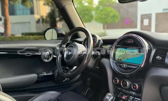 Buy Used Mini Cooper S clubman Black Car in asâSuwayq in al-Batinah Buy Used Mini Cooper S clubman Black Car in asâSuwayq in al-Batinah