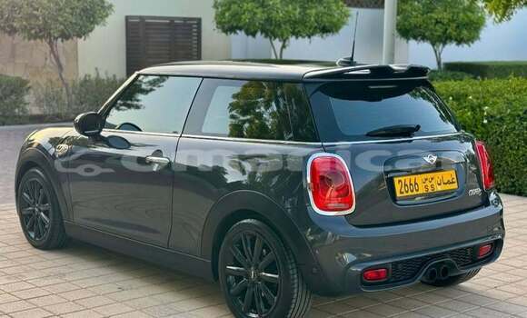 Buy Used Mini Cooper S clubman Black Car in asâSuwayq in al-Batinah Buy Used Mini Cooper S clubman Black Car in asâSuwayq in al-Batinah