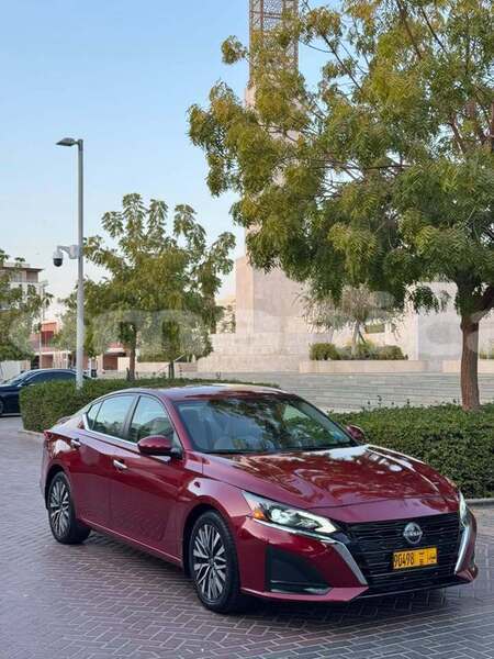 Big with watermark nissan altima al batinah al khuwair 7785