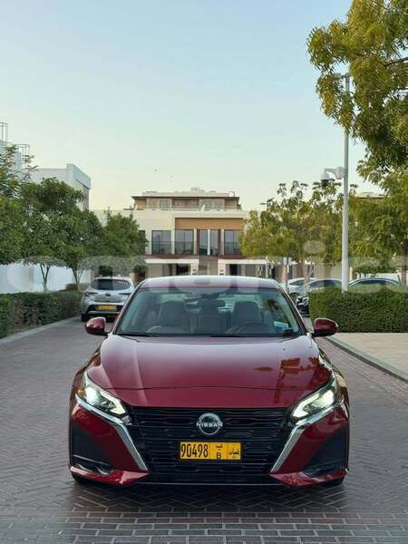 Big with watermark nissan altima al batinah al khuwair 7785