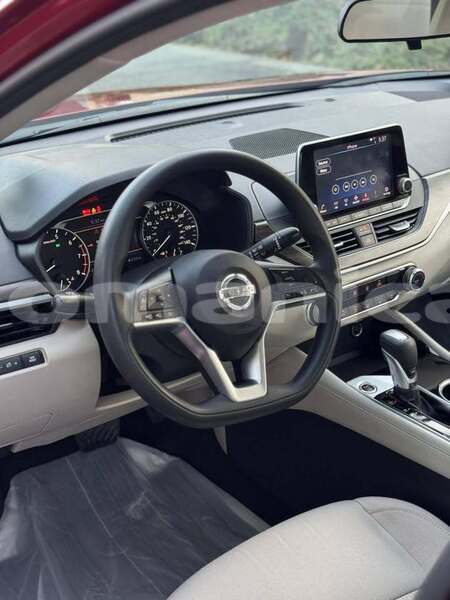 Big with watermark nissan altima al batinah al khuwair 7785