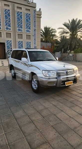 Big with watermark toyota land cruiser masqat azaiba 7792