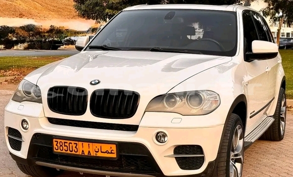 Buy Used BMW X5 White Car in Azaiba in Masqat Buy Used BMW X5 White Car in Azaiba in Masqat
