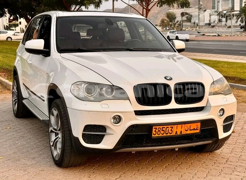 Big with watermark bmw x5 masqat azaiba 7804