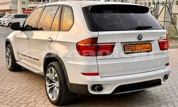 Buy Used BMW X5 White Car in Azaiba in Masqat Buy Used BMW X5 White Car in Azaiba in Masqat