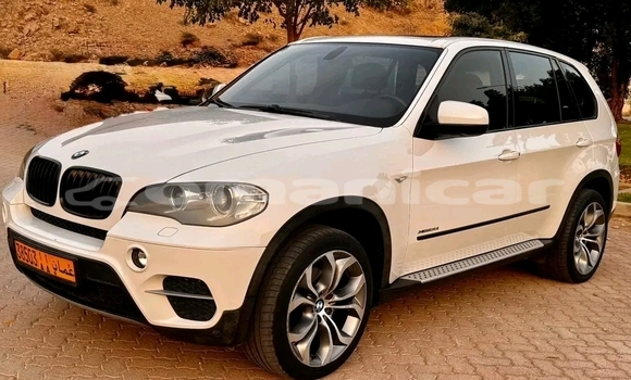 Buy Used BMW X5 White Car in Azaiba in Masqat Buy Used BMW X5 White Car in Azaiba in Masqat