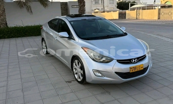 Buy Used Hyundai Elantra White Car in Bahla' in ad-Dakhiliyah Buy Used Hyundai Elantra White Car in Bahla' in ad-Dakhiliyah
