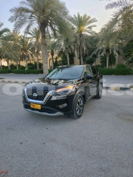 Big with watermark nissan expert masqat azaiba 7817