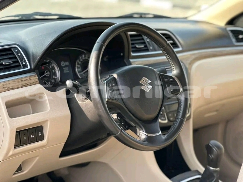 Big with watermark nissan expert masqat azaiba 7817