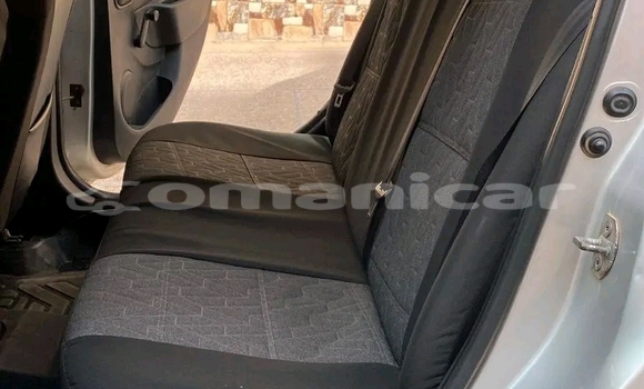 Buy Used Dacia Logan White Car in Bahla' in ad-Dakhiliyah Buy Used Dacia Logan White Car in Bahla' in ad-Dakhiliyah