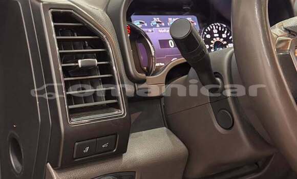 Buy Used Ford Expedition Other Car in Bahla' in ad-Dakhiliyah Buy Used Ford Expedition Other Car in Bahla' in ad-Dakhiliyah