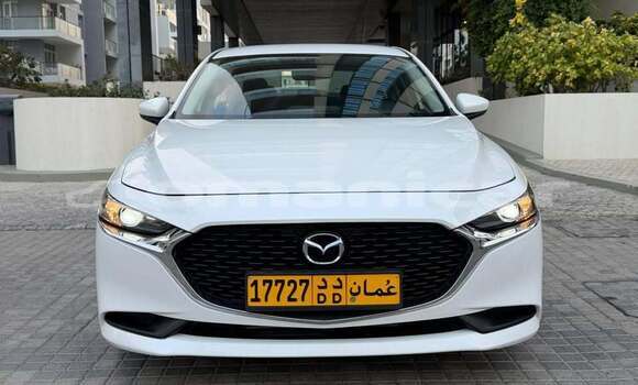 Buy Used Mazda 3 White Car in as–Sib in Masqat Buy Used Mazda 3 White Car in as–Sib in Masqat