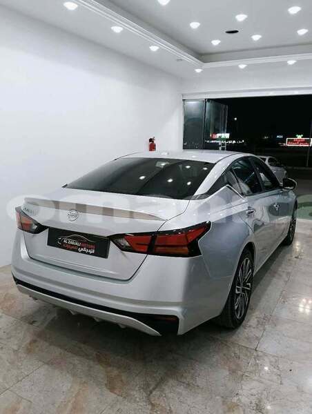 Big with watermark nissan altima al batinah ar rustaq 7841