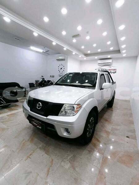 Big with watermark nissan frontier masqat azaiba 7842