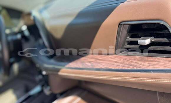 Buy Used Chevrolet Tahoe White Car in al–Buraymi in adh-Dhahirah Buy Used Chevrolet Tahoe White Car in al–Buraymi in adh-Dhahirah