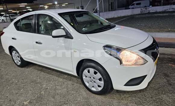Buy Used Nissan Sunny White Car in Al khuwair in al-Batinah Buy Used Nissan Sunny White Car in Al khuwair in al-Batinah