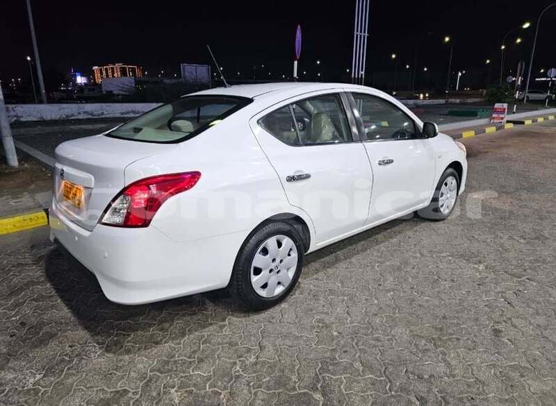 Big with watermark nissan sunny al batinah al khuwair 7847