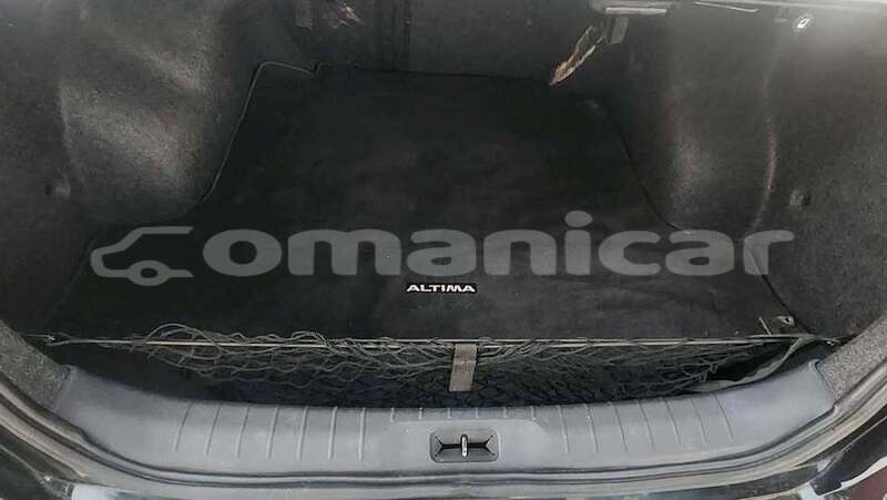 Big with watermark nissan altima al batinah ar rustaq 7851