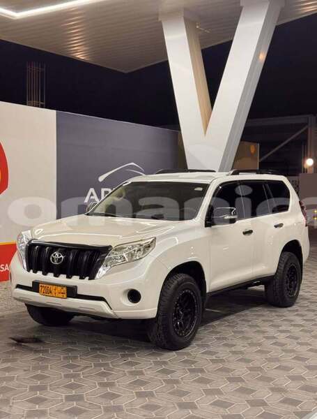 Big with watermark toyota prado al batinah al khaburah 7857