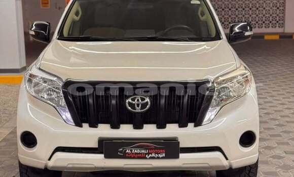 Buy Used Toyota Prado White Car in alâKhaburah in al-Batinah Buy Used Toyota Prado White Car in alâKhaburah in al-Batinah