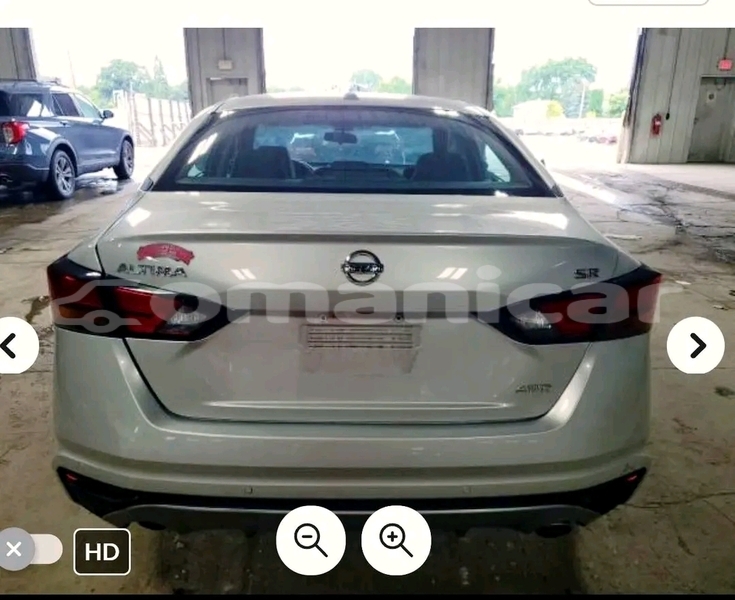 Big with watermark nissan altima masqat ruwi 7861