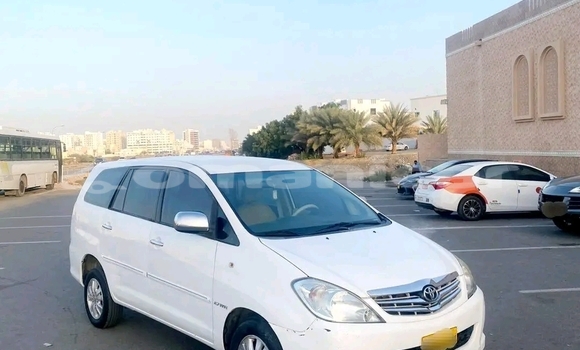 Buy Used Toyota Innova White Car in ar–Rustaq in al-Batinah Buy Used Toyota Innova White Car in ar–Rustaq in al-Batinah