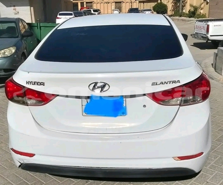 Big with watermark hyundai elantra masqat azaiba 7870