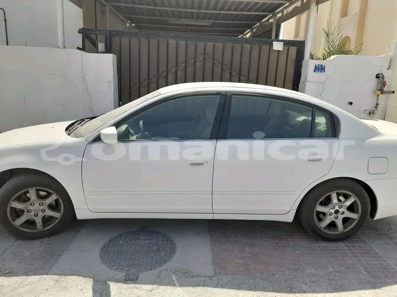 Big with watermark nissan altima ash sharqiyah al mudaybi 7878