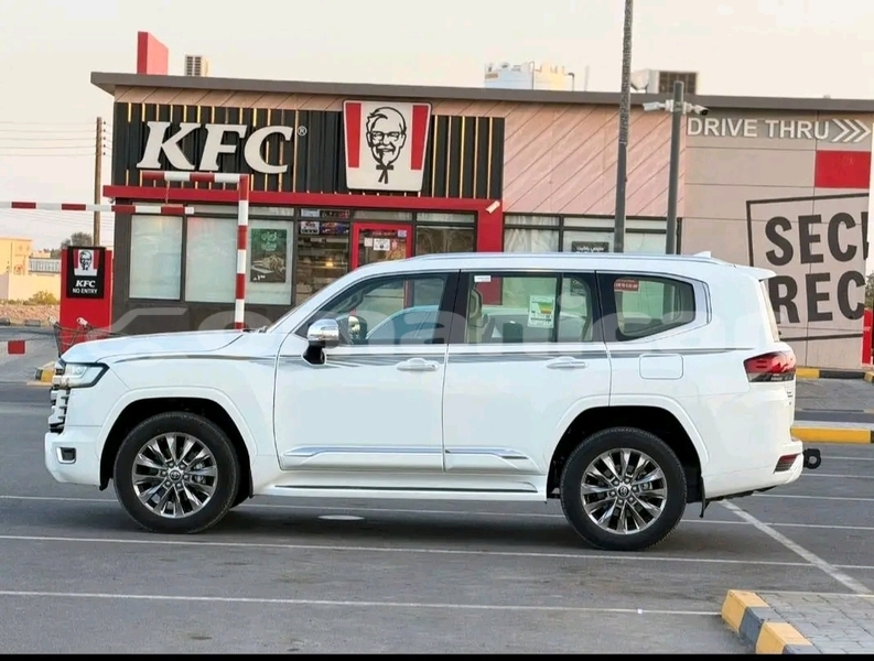 Big with watermark toyota land cruiser ad dakhiliyah bahla 7880
