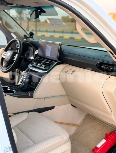 Big with watermark toyota land cruiser ad dakhiliyah bahla 7880