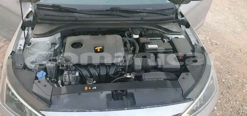 Big with watermark hyundai elantra masqat azaiba 7883