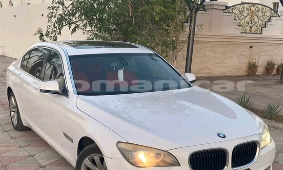 Buy Used BMW 700 White Car in Bahla' in ad-Dakhiliyah