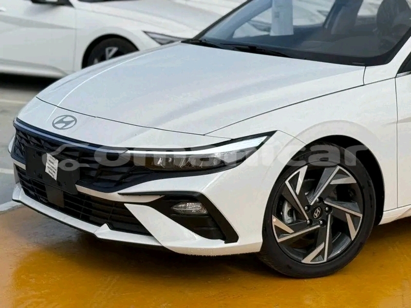 Big with watermark hyundai elantra musandam khasab 7887